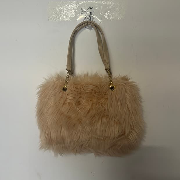 미니 퍼 핸드백 