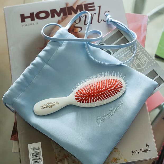 Ribbonbit X The Phrase 리본빛 더프레이즈 미니 파우치