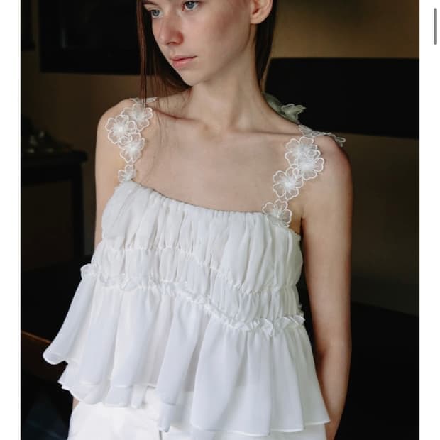 더티스 셔링탑 DELPHINIUM CHIFFON SHIRRING 