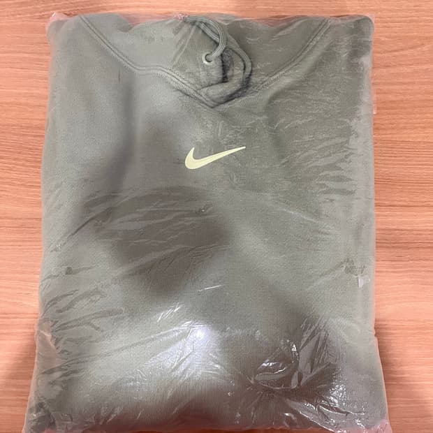 나이키 녹타 후드티 오일 그린 (L)