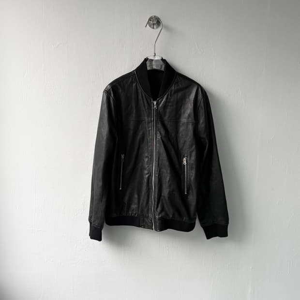 리버서블 레더 블루종 