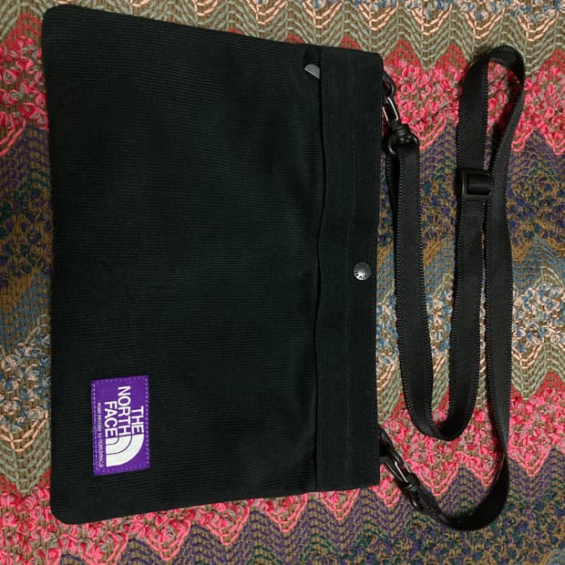 the north face 노스페이스 퍼플라벨) 코듀로이 블랙 크로스백 