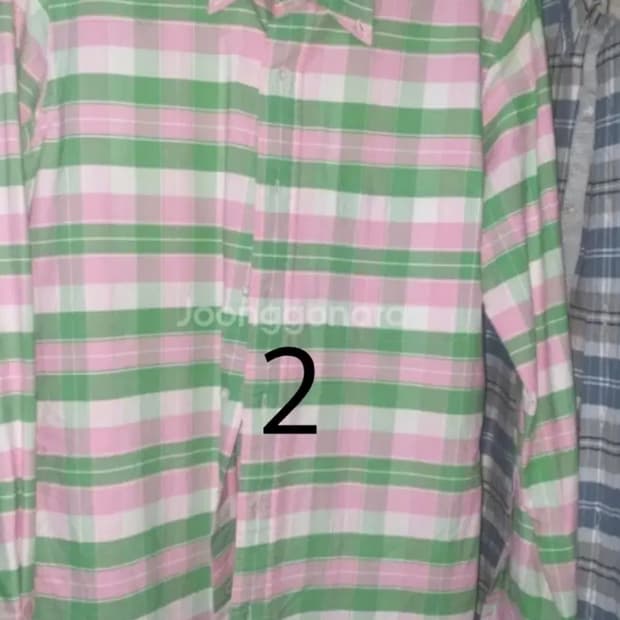 톰브라운 셔츠 2사이즈