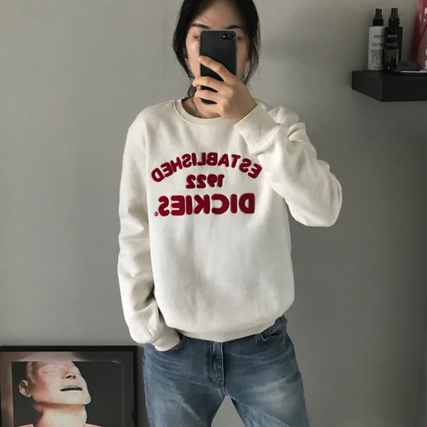 디키즈 자수로고 아이보리 레드 맨투맨