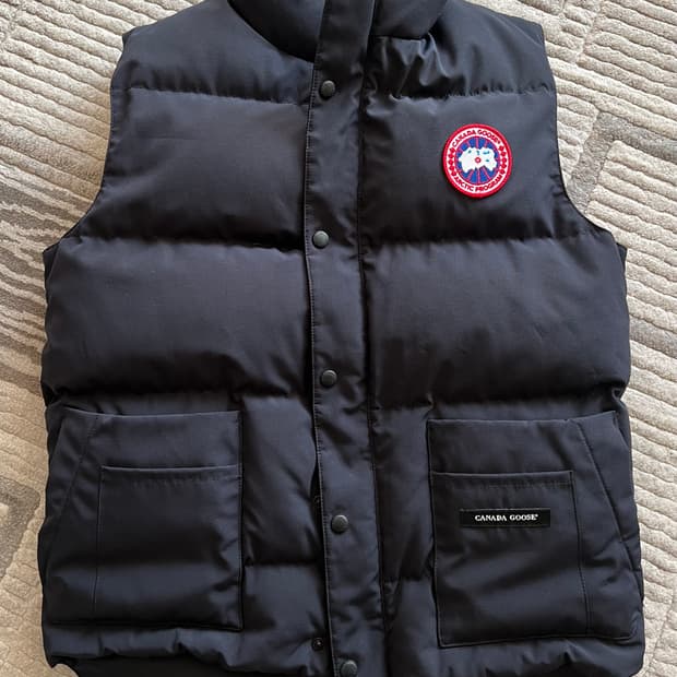 캐나다구스 프리스타일 베스트