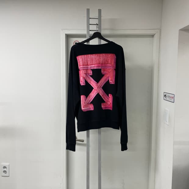 오프화이트 맨투맨 XL