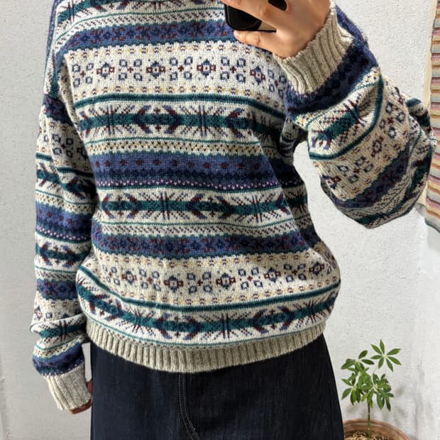 울리치 패턴 니트