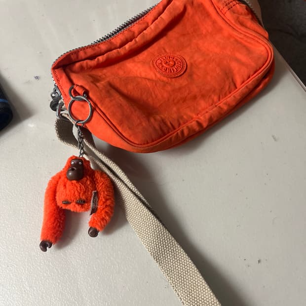 키플링 투톤 크로스백