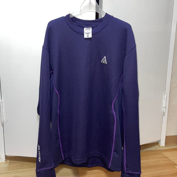 나이키 acg 고트록스 롱슬리브 퍼플