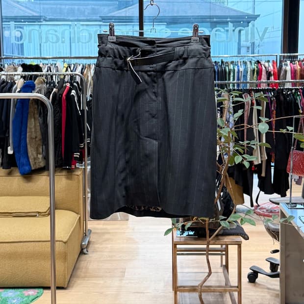 돌체앤가바나 블랙 스트라이프 벨티드 미니스커트 