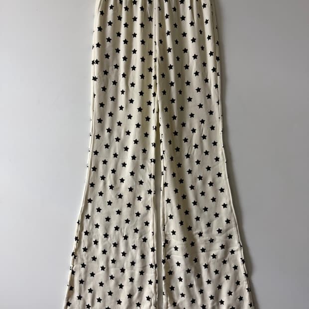 새상품 여자 별 부츠컷 츄리닝 바지 (아이보리)