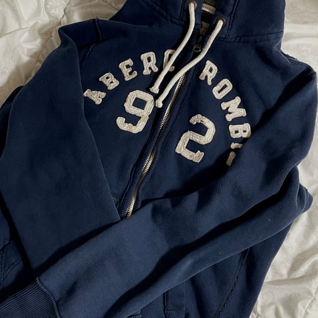 아베크롬비 네이비 후드집업