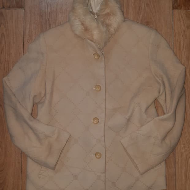 앙고라 래빗퍼 자켓