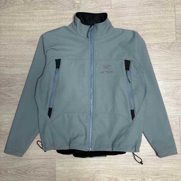 아크테릭스 감마SV 폴리텍 자켓