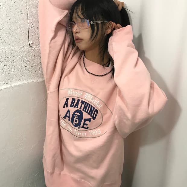 Bape Baby Pink SweatShirts ( 새상품 ) 