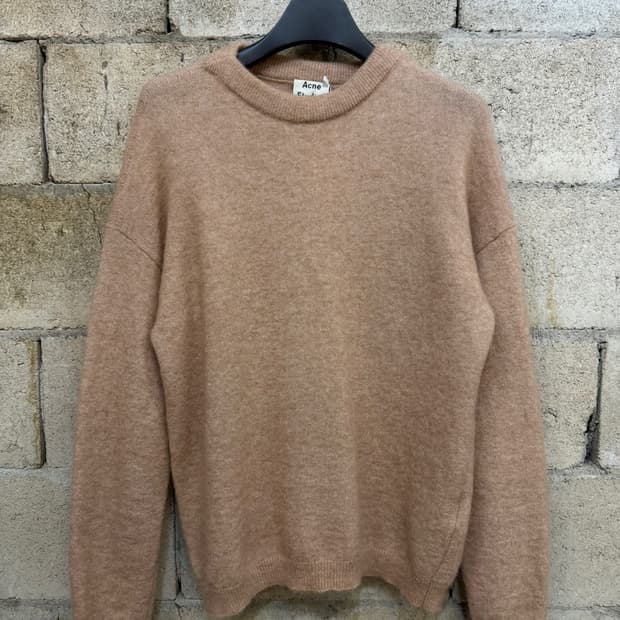 아크네 스튜디오 모헤어 니트 