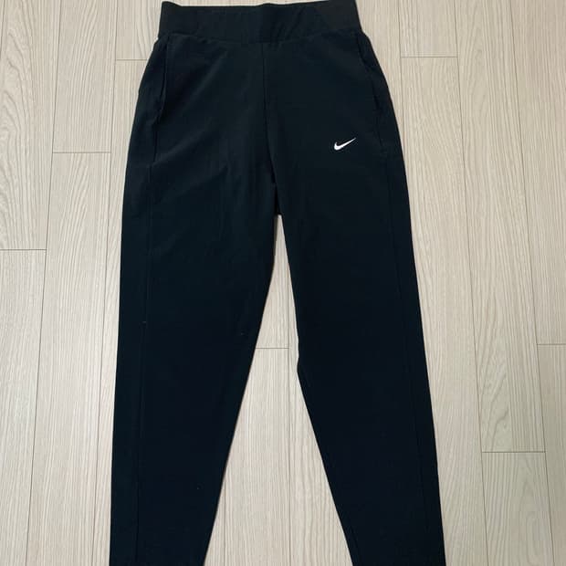 나이키 드라이핏 블리스 빅토리 미드라이즈 팬츠