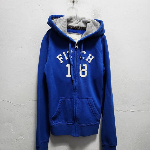 아베크롬비 진파랑 크롭 후드집업