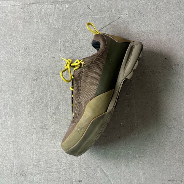 Roa 로아 친지노