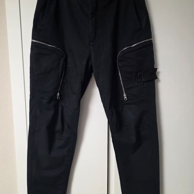 스톤아일랜드 쉐도우 프로젝트 울 혼방 카고팬츠 48 사이즈