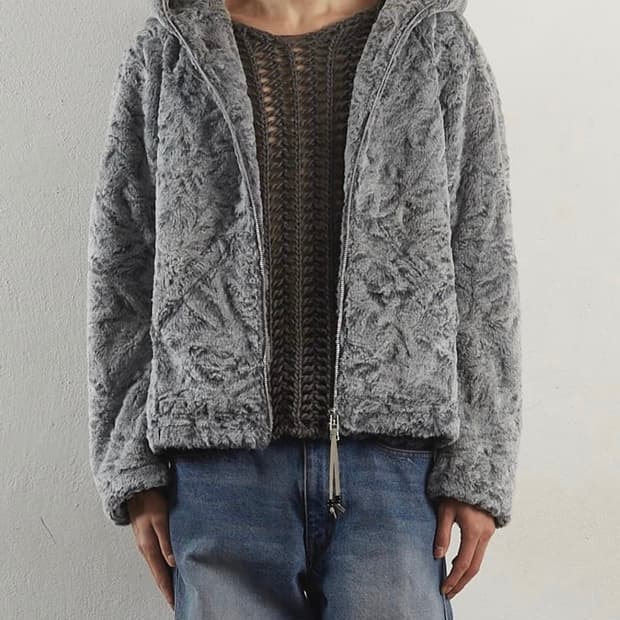 네버포겟 FAUX SHEARLING FULL ZIP UP HOODIE