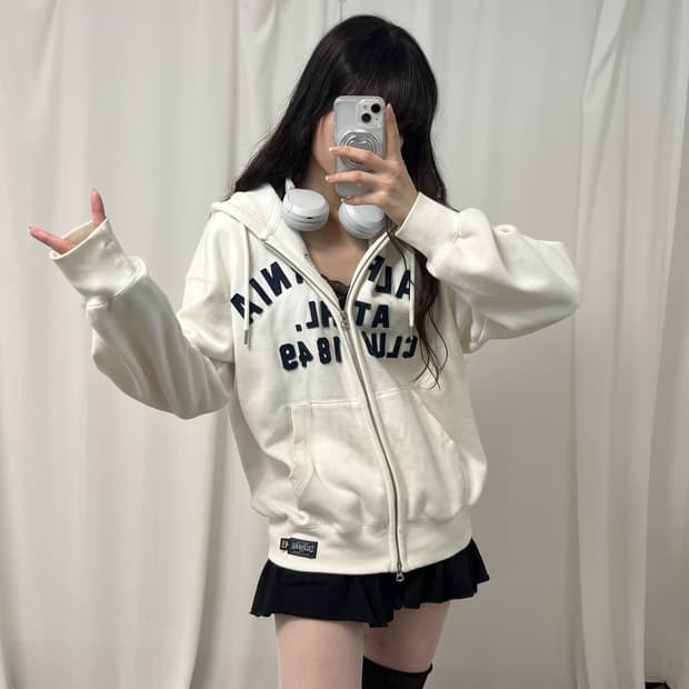 Who.A.U white 2way hood zip-up