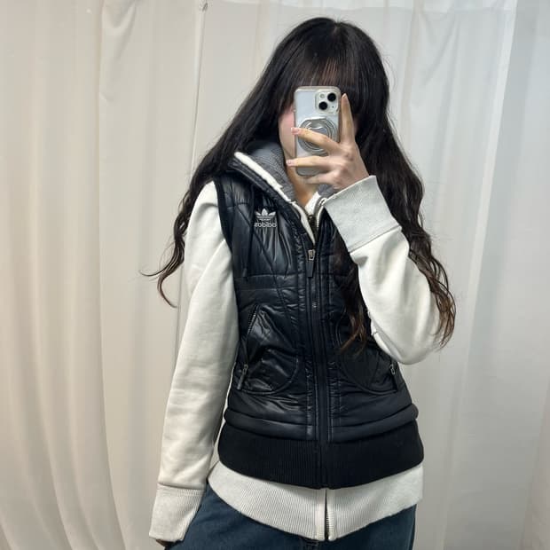 Adidas Firebird 00’s Puffer Vest