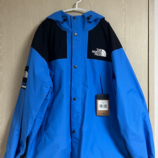 XL)슈프림 x 노스페이스 마운틴 자켓 블루