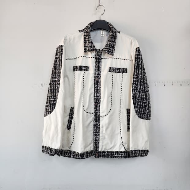 명품 화이트 트위드 배색 자켓