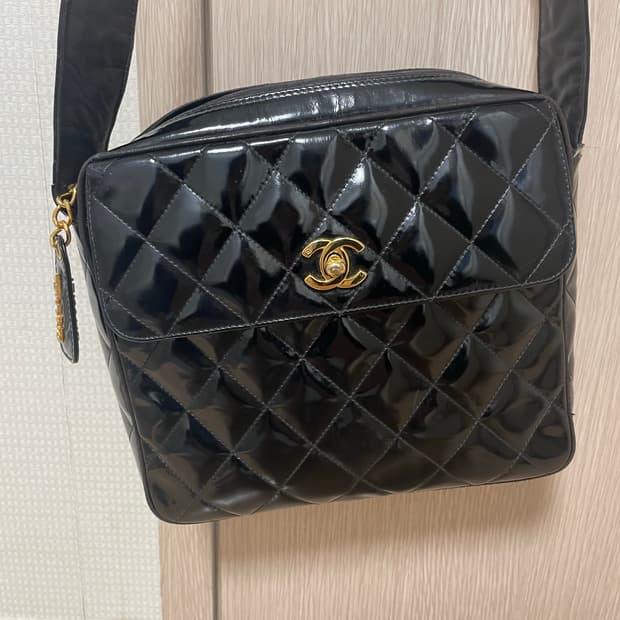 샤넬 빈티지 페이던트 카메라백