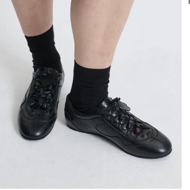 [36] 세실리아반센 블레이즈 비즈 스니커즈