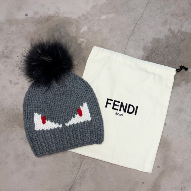 AW12 FENDI 'Monster Eyes' Chunky Beanie