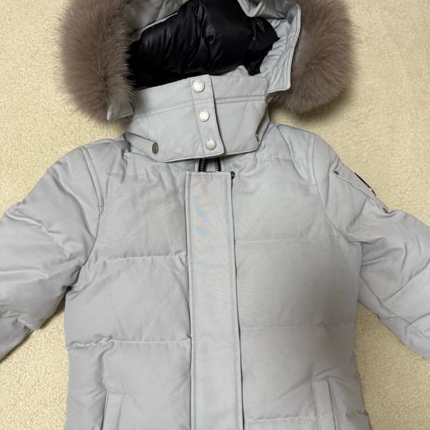 무스너클 클라우드 아스토리아 스톤퍼 패딩