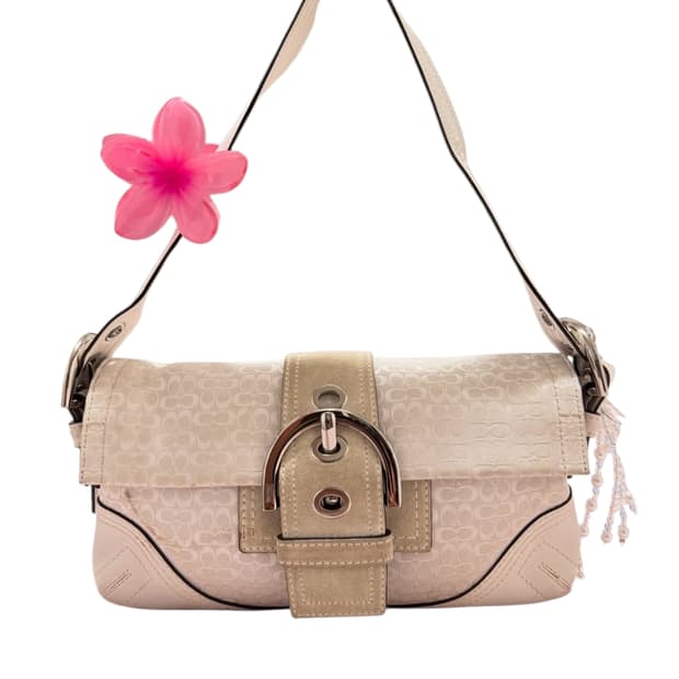 코치(Coach)의 소호 시그니처 화이트 숄더백 y2k 갸루 히메