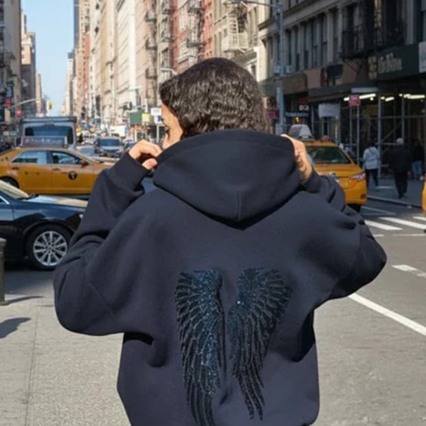 새제품) 섭듀드 네이비 엔젤 윙 후드티(날개 후드티