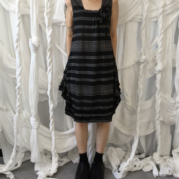 Corsage point stripe pattern sleeveless 