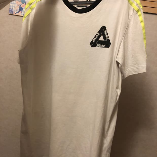 M 팔라스 아디다스 반팔티 