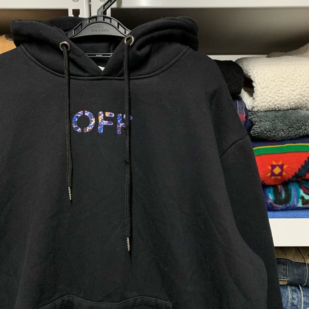 [L] 오프 화이트 후디