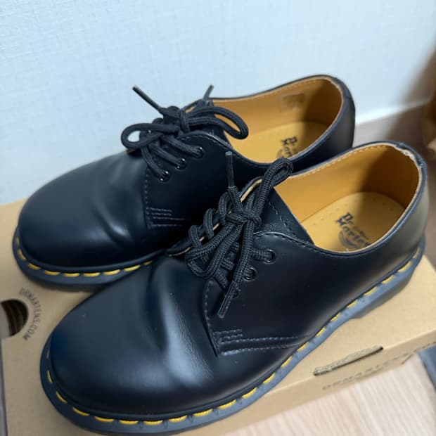 닥터마틴 1461 스무스 240