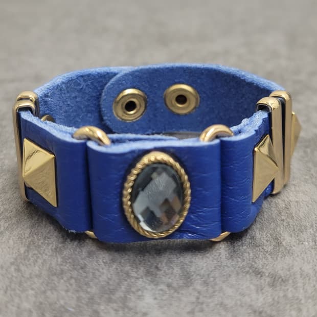 stud leather bracelet