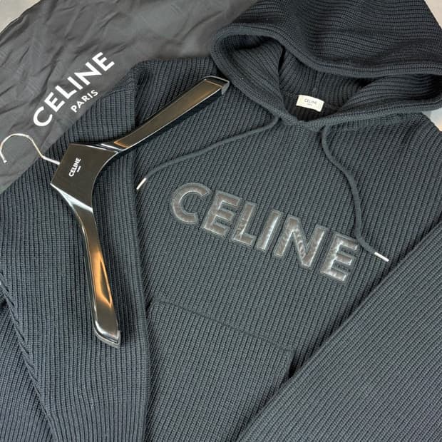[정품] 셀린느 리브드 울 레더 로고 니트 후드 (XL)