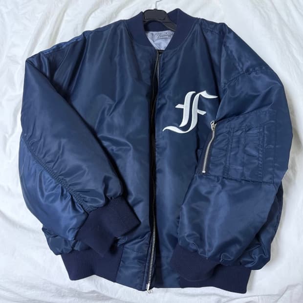 샵페어리 봄버 네이비 자켓