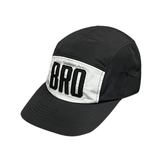 엄브로 BRO 로고 캠프캡 모자