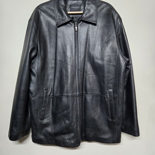 TREBISE 검정색 양 가죽 자켓 105