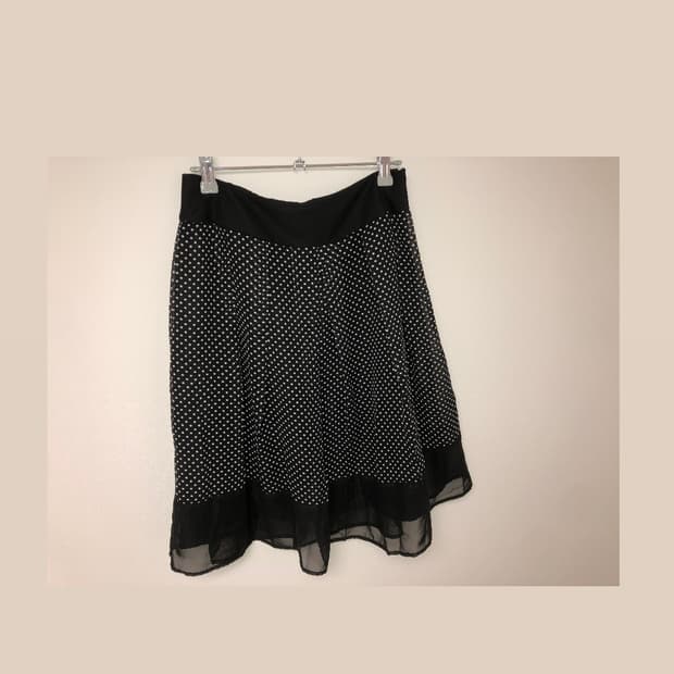 Dot midi skirt