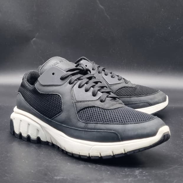 닐바렛 어반러너 스니커즈 250