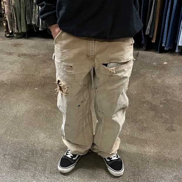 Carhartt 데미지 더블니 팬츠 (33“)