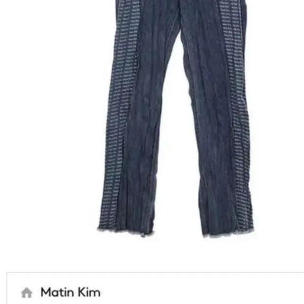 마뗑킴 로고 프린트 크링클 데님 팬츠 블루