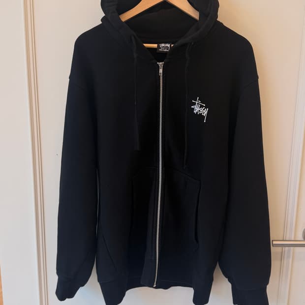 스투시 (STUSSY)베이직 로고 후드집업