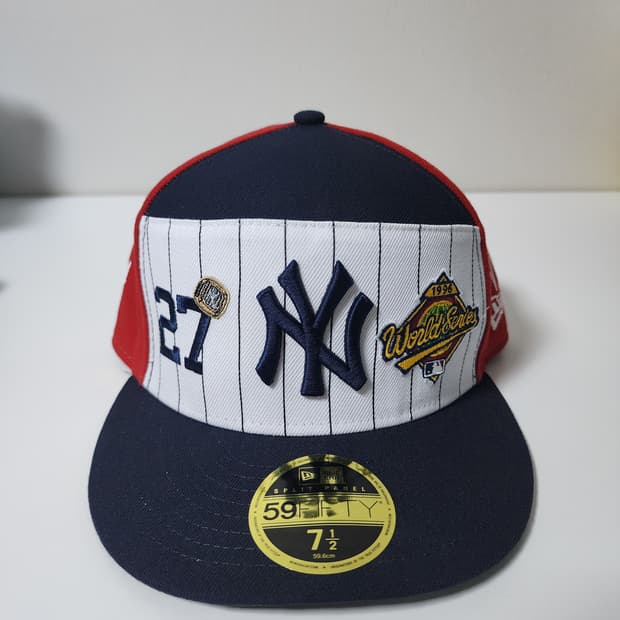 뉴에라 MLB 뉴욕 양키스 스크립트 스플릿 패널 피티드캡 화이트/네이비